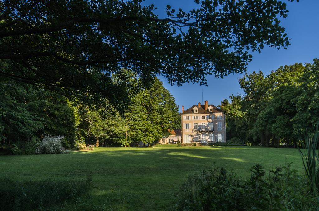 Bures-sur-Yvette 르 샤토 드 라 비에르주 B&B 외부 사진